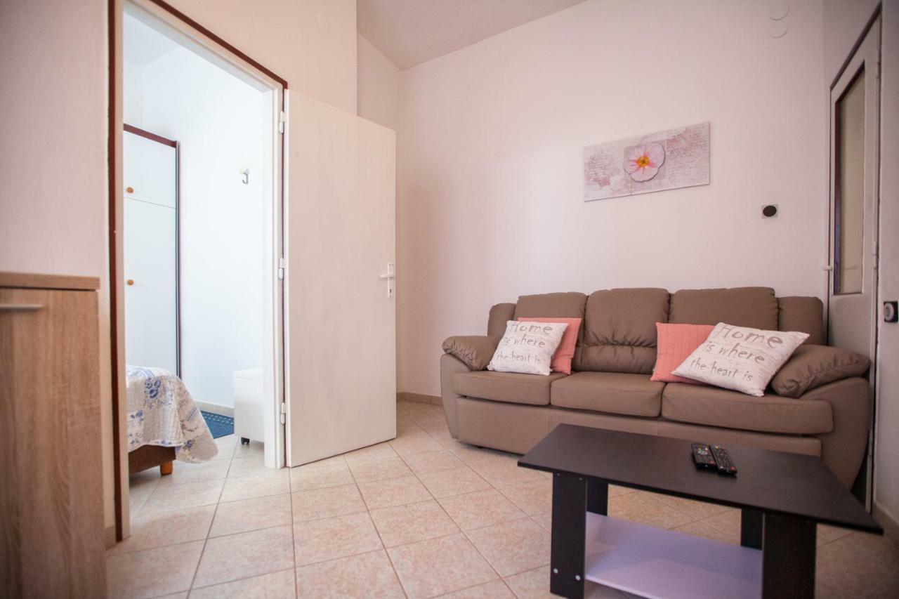 PUY Apartment Rosy מראה חיצוני תמונה